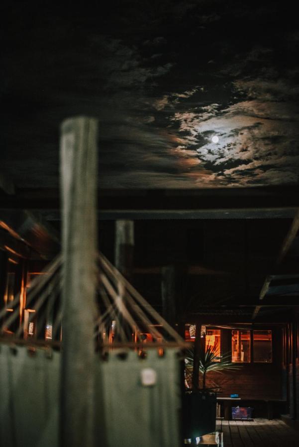 Mar De Fondo Hostel ปุนตาเดลดีอาโบล ภายนอก รูปภาพ